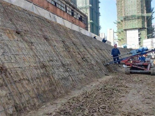 太平建筑边坡支护